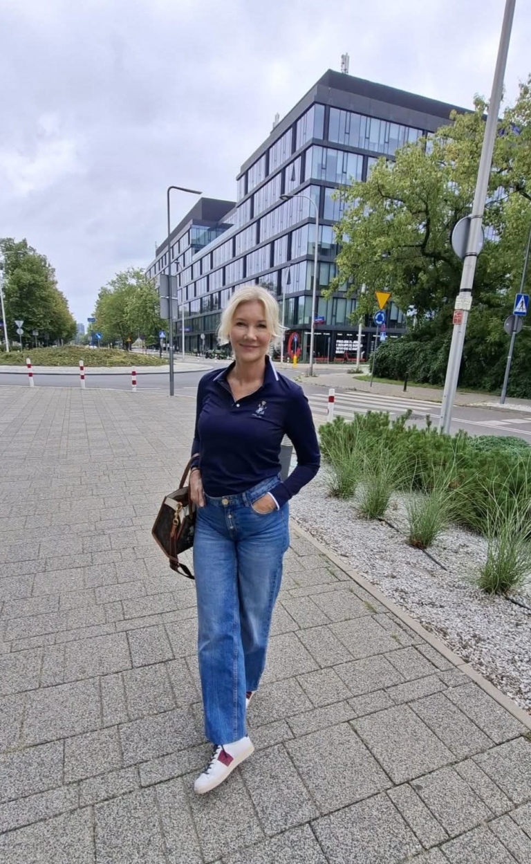 WIZERUNEK NIE BIERZE URLOPU